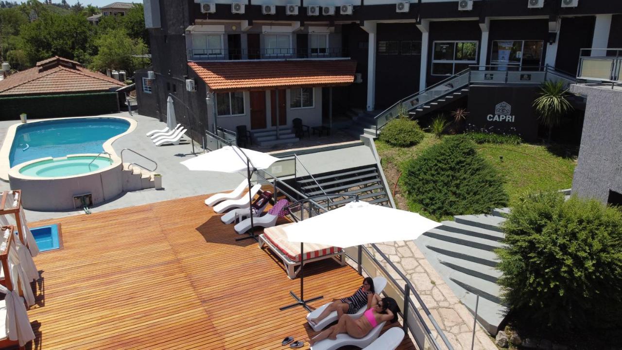 Capri Hotel y Cabañas Villa Carlos Paz Exterior foto